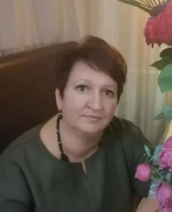 Фото специалиста по учебно-методической работе